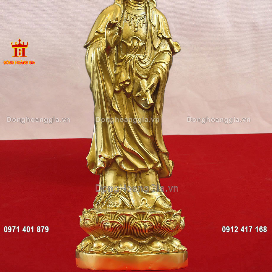 Tượng Quan Âm Bồ Tát bằng đồng cỡ nhỏ thường được thờ cúng tại gia